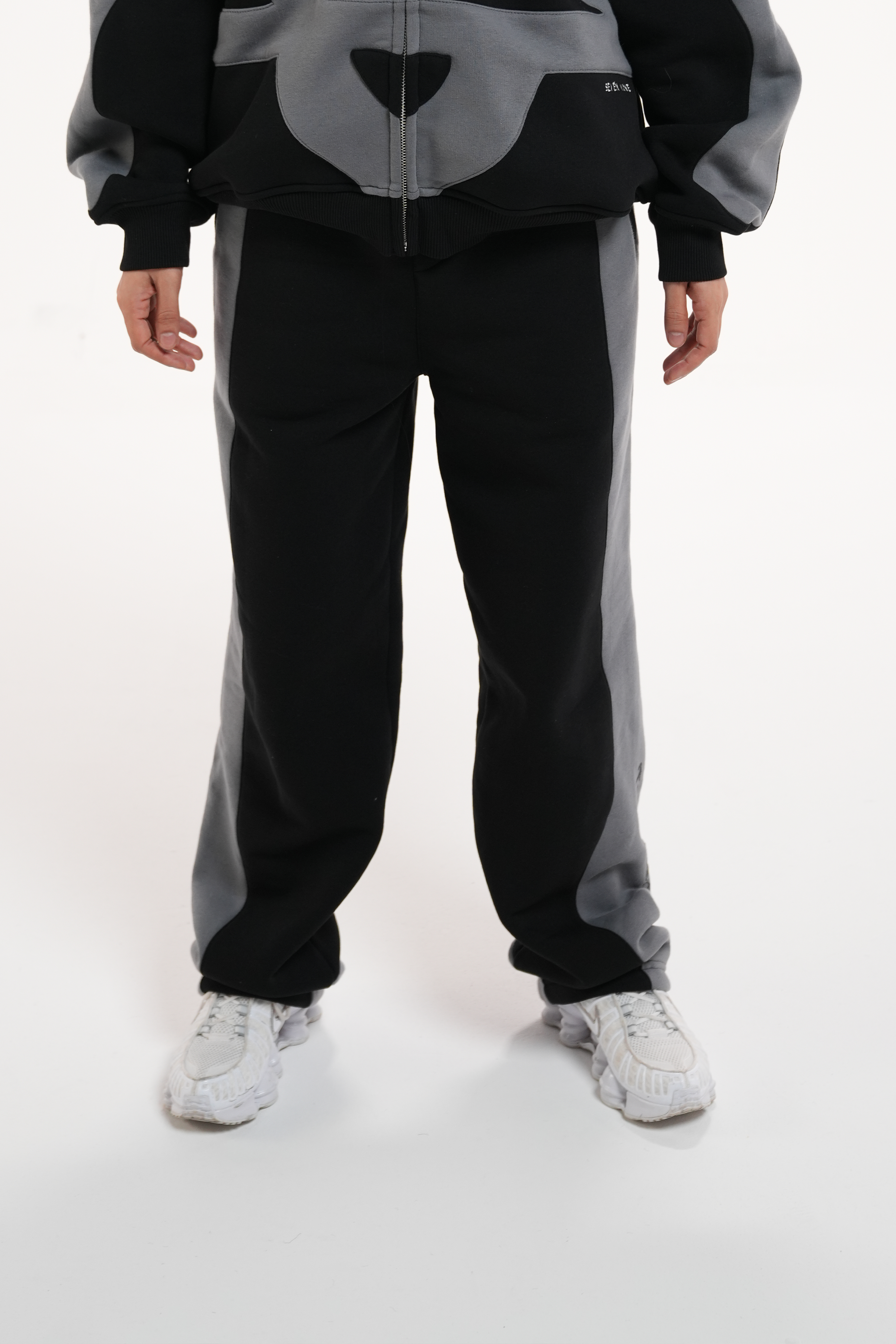 Darkgrey Pants