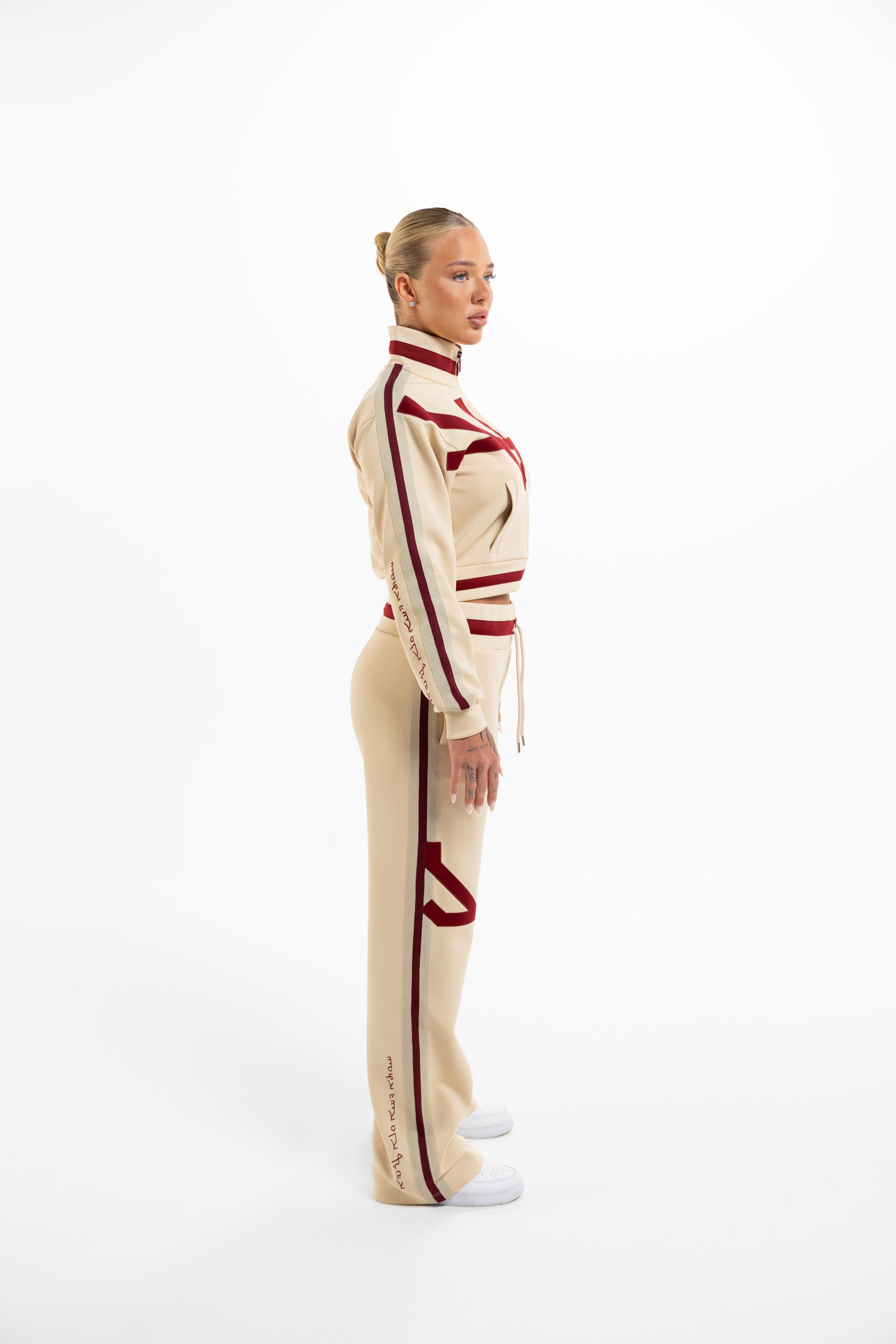 Desert Red Women’s Pants