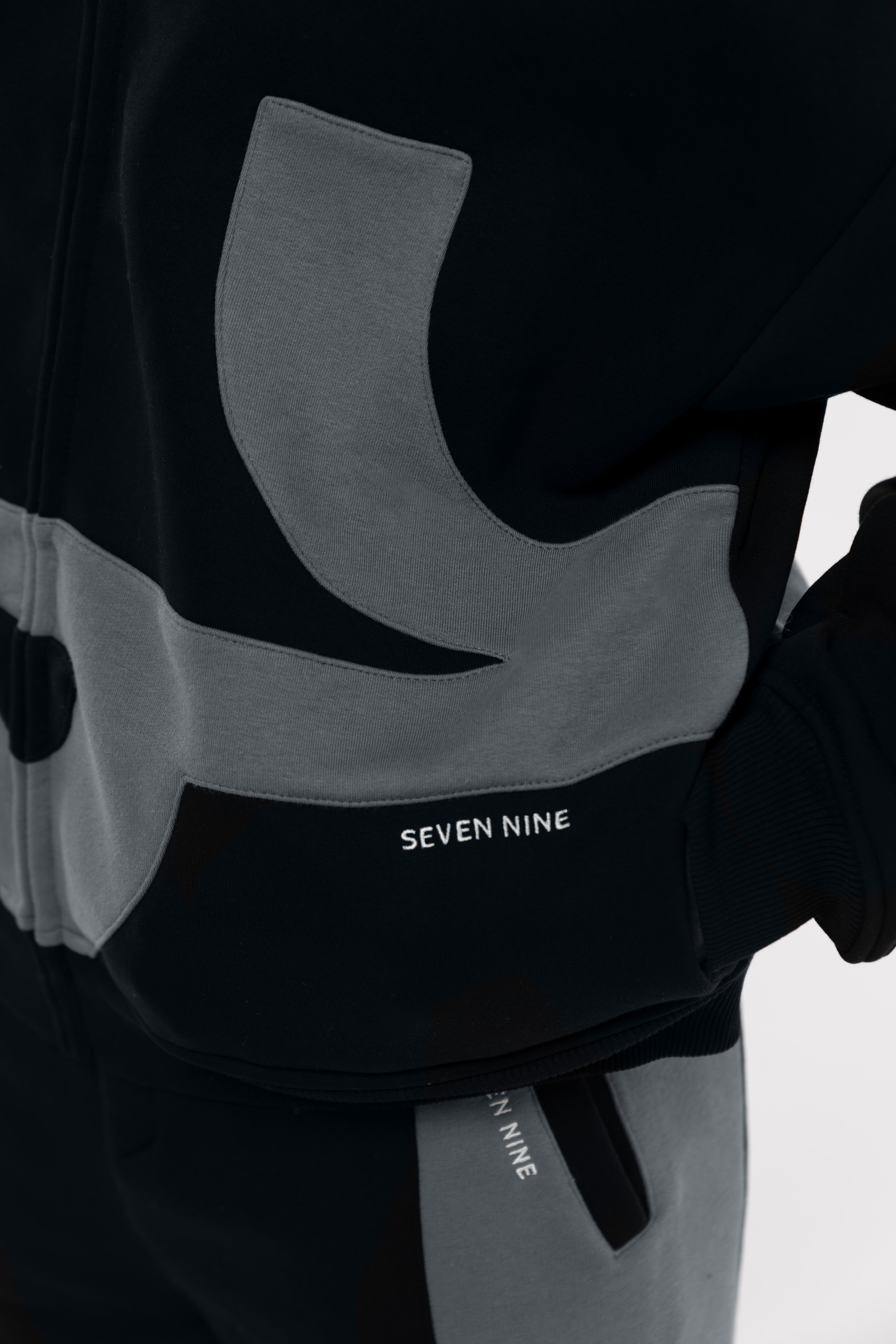 Darkgrey Zipper