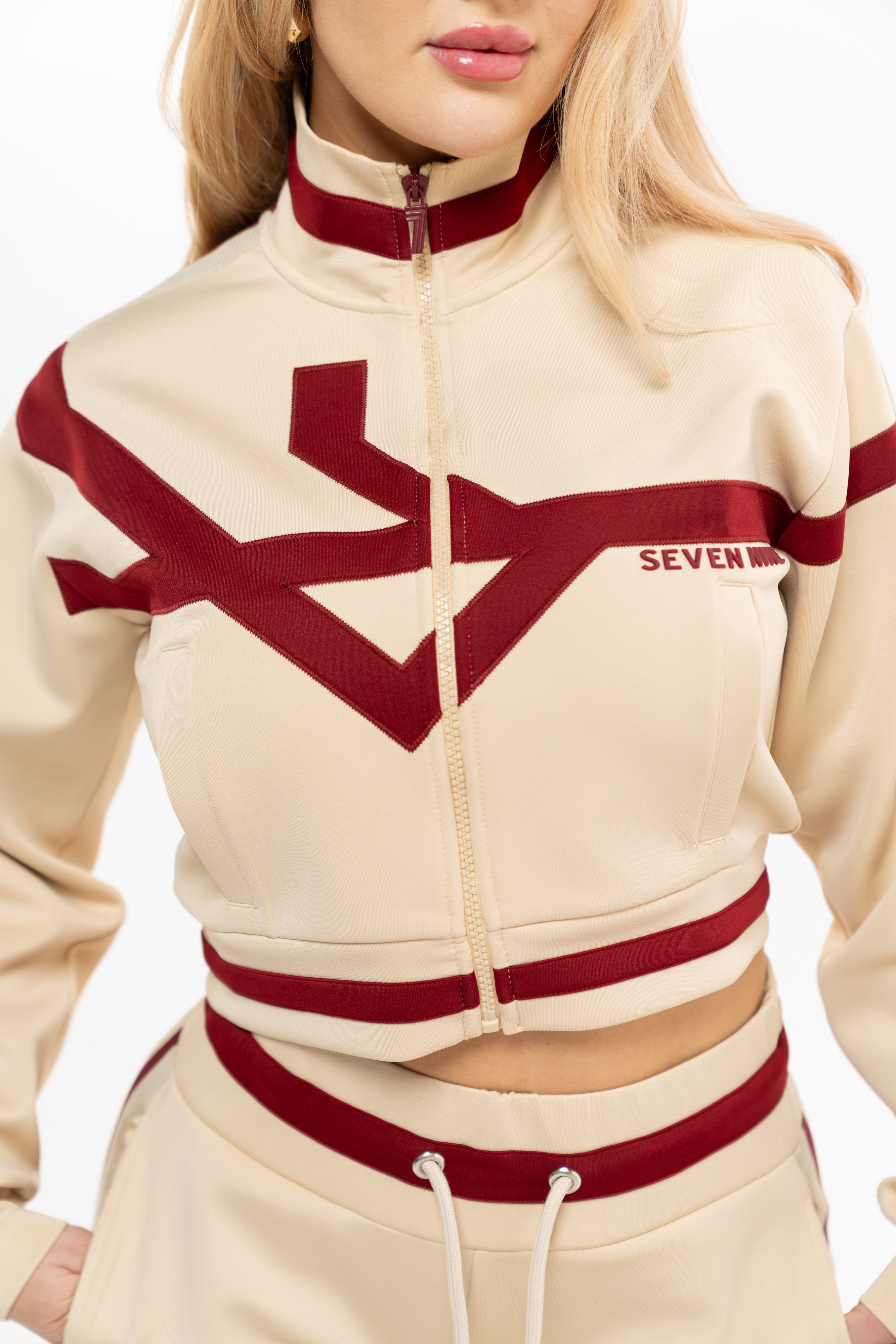 Desert Red Women’s Zipper